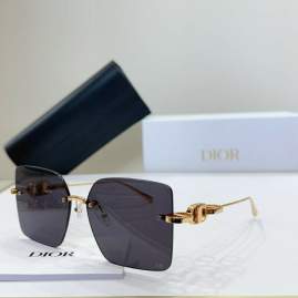 Picture of Dior Sunglasses _SKUfw76771645fw